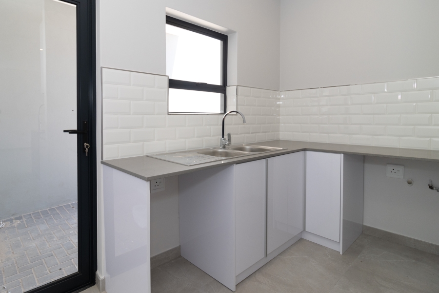 4 Bedroom Property for Sale in Sandown Western Cape